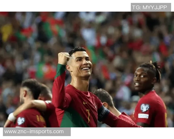 C罗精彩点射助球队获胜社交媒体分享庆祝瞬间继续努力向前冲